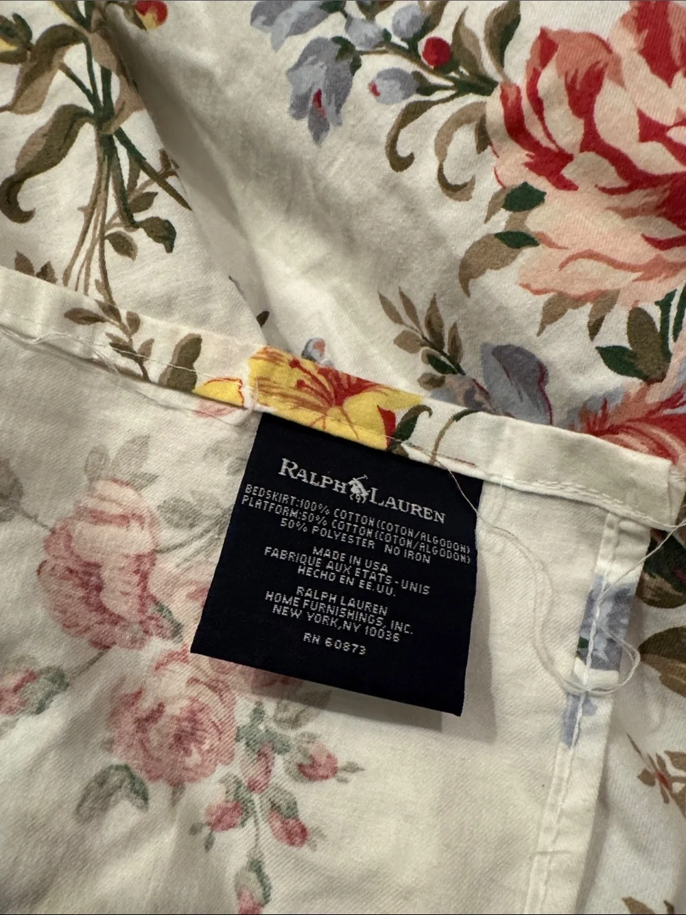 Vintage Ralph Lauren Petticoat Bedskirt Size Queen pre-owned.